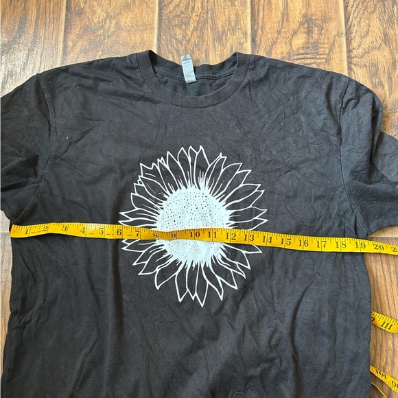 Next Level Apparel Black and White Sunburst Tee - Picture 5 of 5